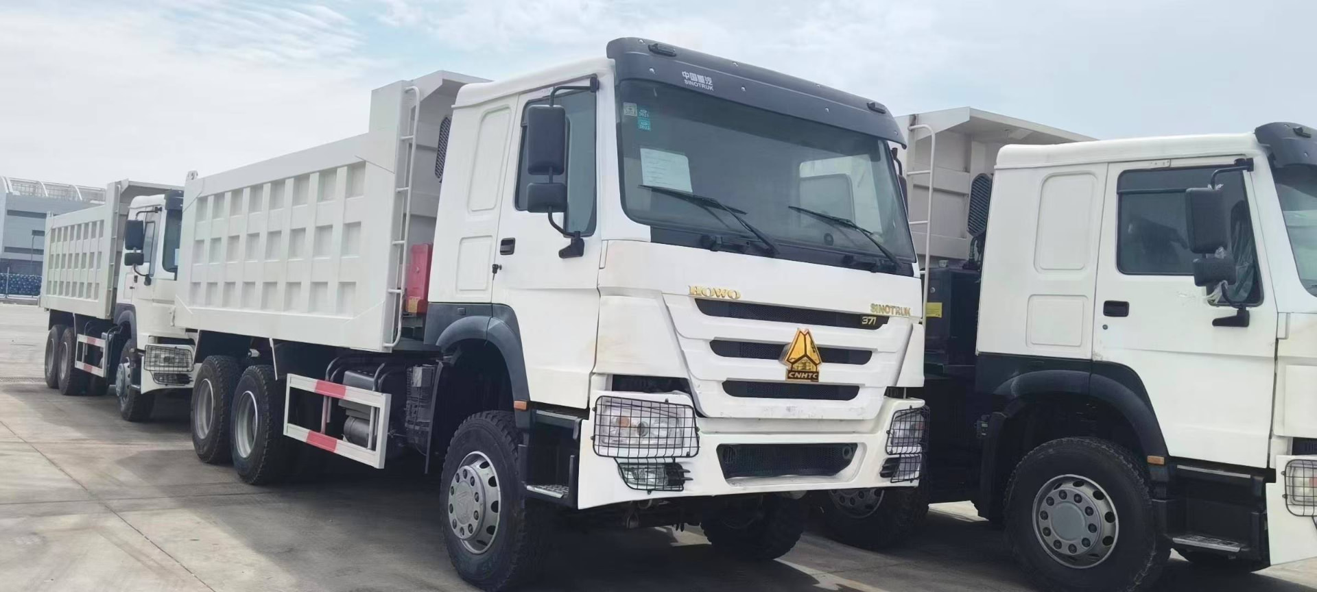 Camion-benne HOWO